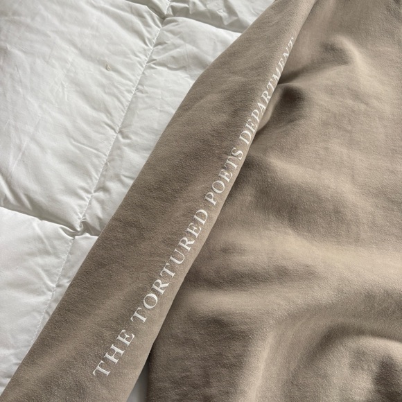 Taylor Swift Tortured Poets Department Crewneck XL - Picture 3 of 5